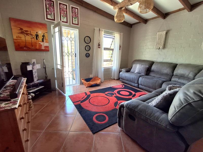 5 Bedroom Property for Sale in Britannia Bay Western Cape